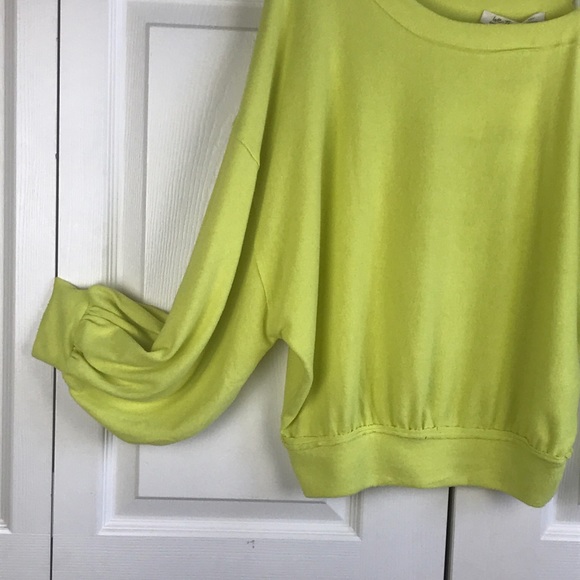 Free People Flaunt It Top Cold Shoulder Sweater  S - Picture 9 of 16